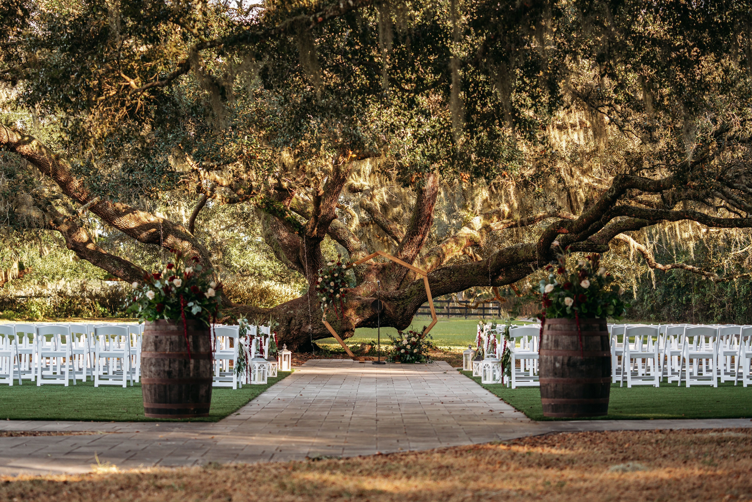 Ceremony arch option