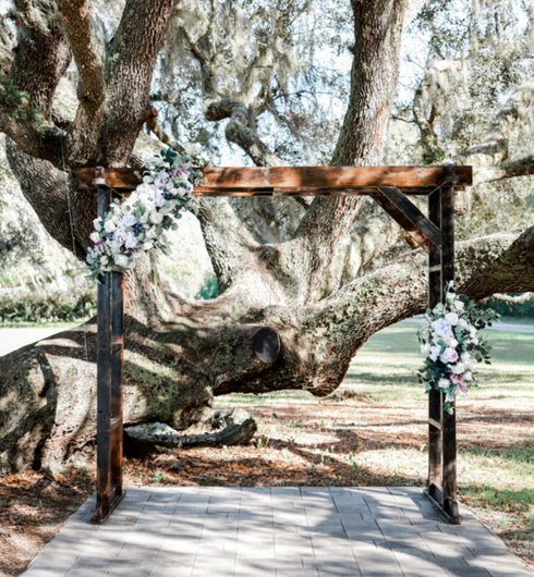 Ceremony arch option