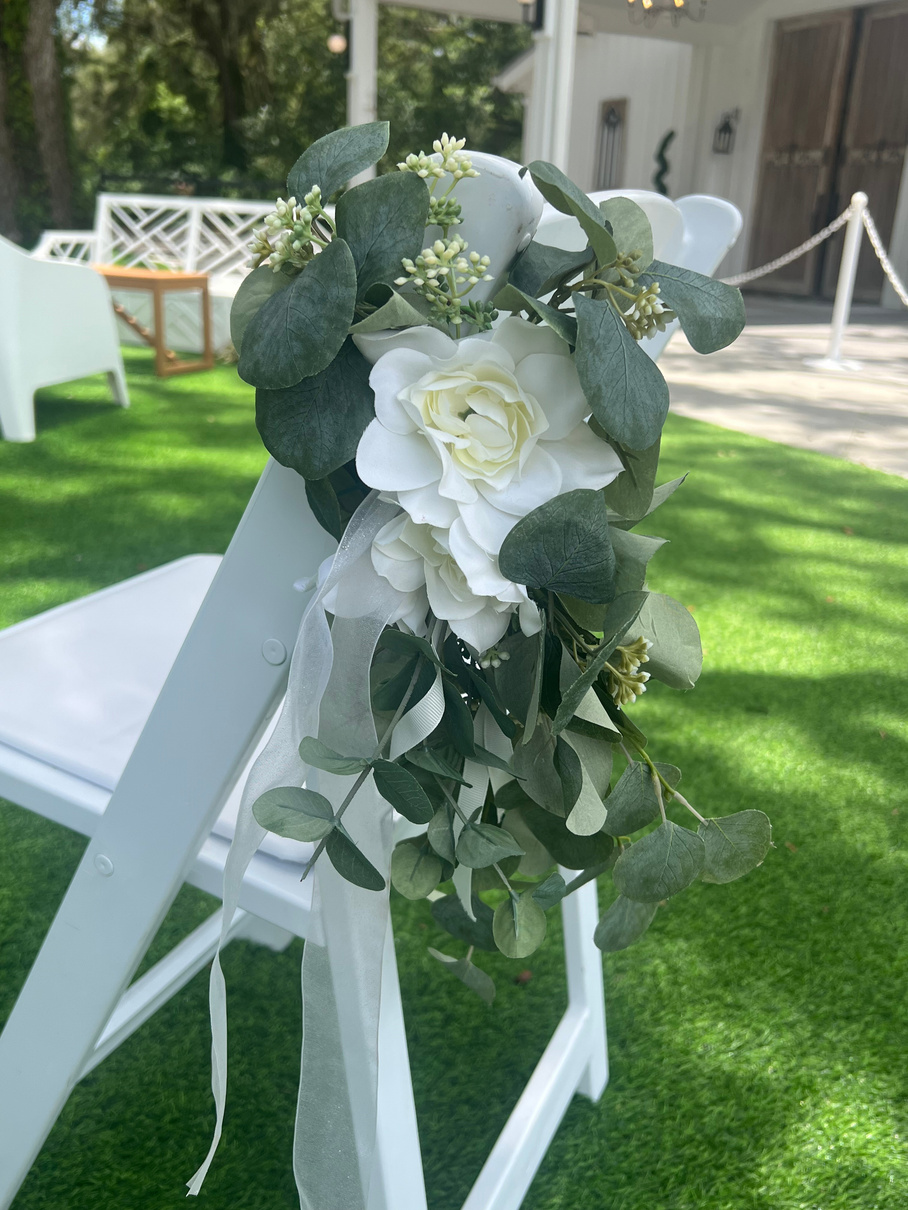 Ceremony décor options