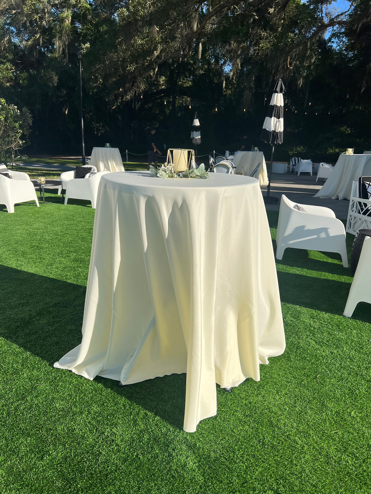 Cocktail hour décor