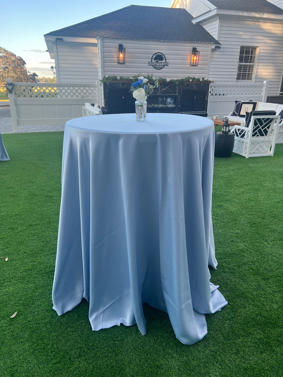 Cocktail hour décor