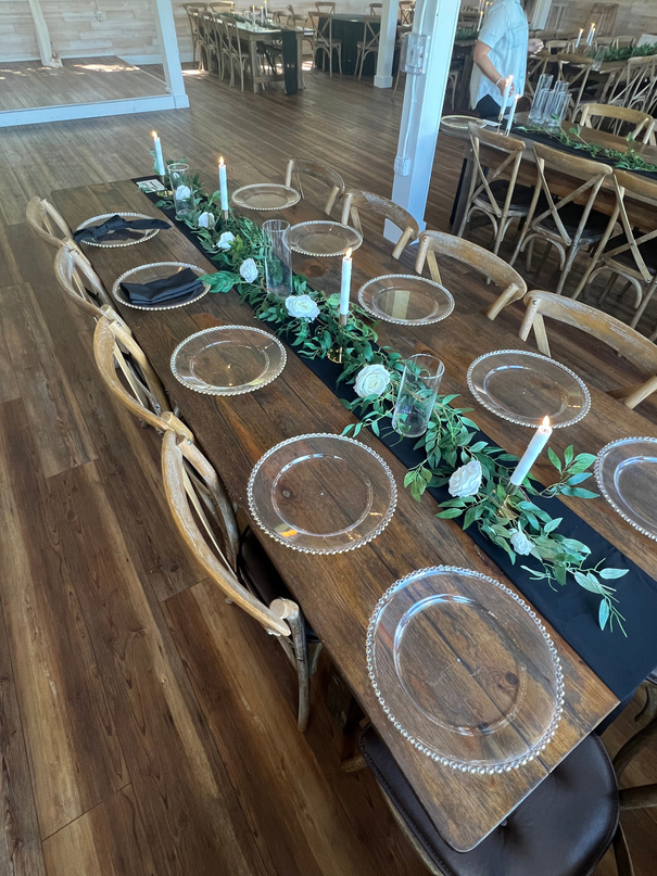Long table décor