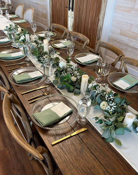 Long table décor