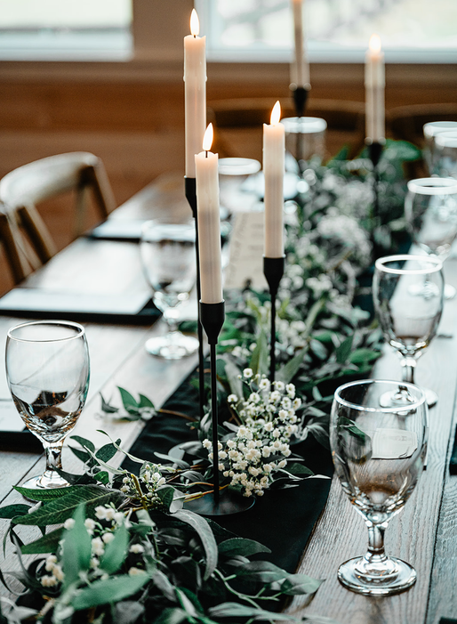 Long table décor
