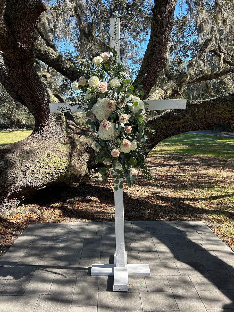 Ceremony arch option